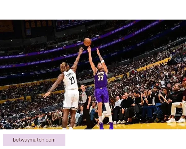 东契奇41分创多项纪录比肩科比队史第四却因16次失误被禁赛